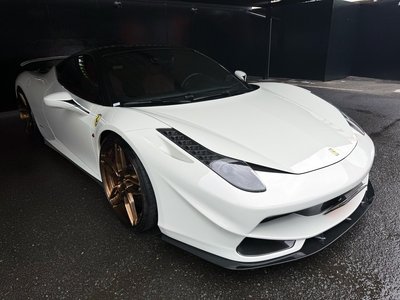 صورة مصغرة 12 لـ 2010 FERRARI 458 ITALIA