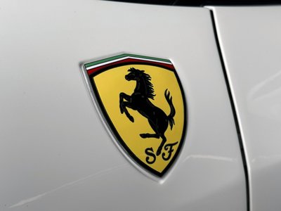 صورة مصغرة 23 لـ 2010 FERRARI 458 ITALIA