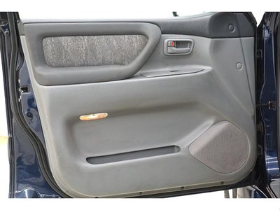 1998 Toyota LAND CRUISER 100 thumbnail 14
