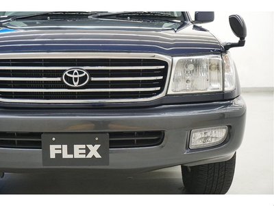 1998 Toyota LAND CRUISER 100 thumbnail 36