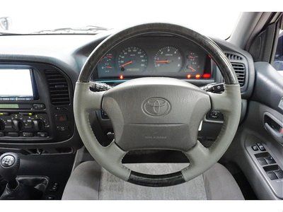 1998 Toyota LAND CRUISER 100 thumbnail 11