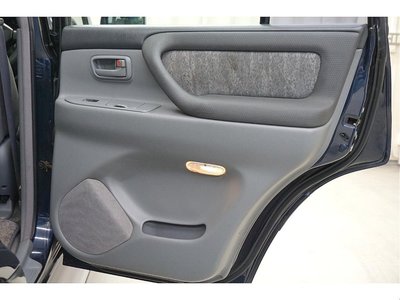 1998 Toyota LAND CRUISER 100 thumbnail 13