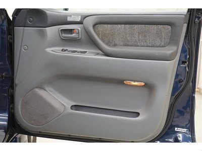 1998 Toyota LAND CRUISER 100 thumbnail 12