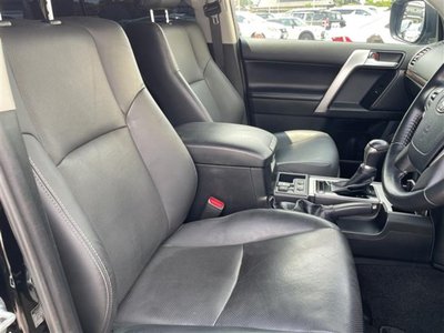 2023 Toyota LAND CRUISER PRADO 缩略图 14