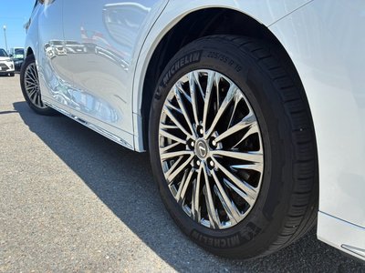 صورة مصغرة 31 لـ 2024 Lexus LM