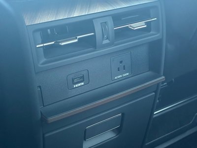 صورة مصغرة 78 لـ 2024 Lexus LM