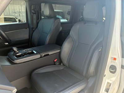 صورة مصغرة 64 لـ 2024 Lexus LM