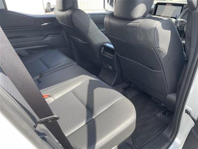 صورة مصغرة 23 لـ 2025 Toyota LAND CRUISER 250