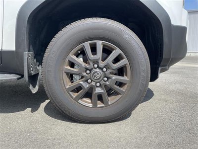 صورة مصغرة 30 لـ 2025 Toyota LAND CRUISER 250