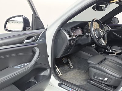 2023 BMW X4 thumbnail 13