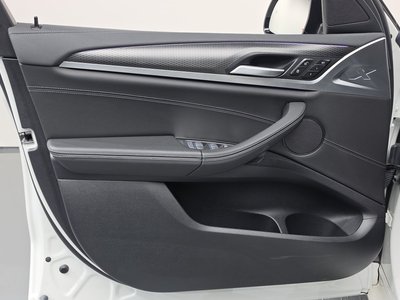 2023 BMW X4 thumbnail 14