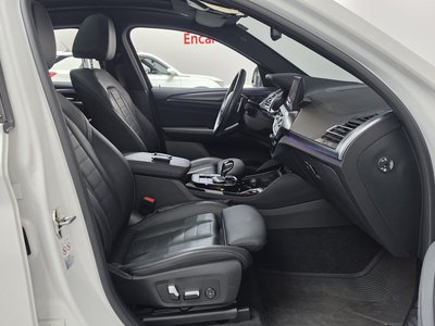 2023 BMW X4 thumbnail 16