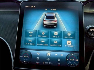 MERCEDES-BENZ GLC AMG - 8