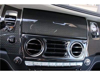 2022 ROLLS-ROYCE DAWN 缩略图 19
