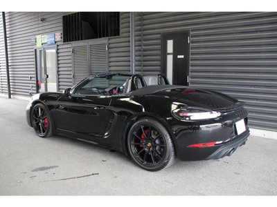 صورة 3 لـ 2022 Porsche 718