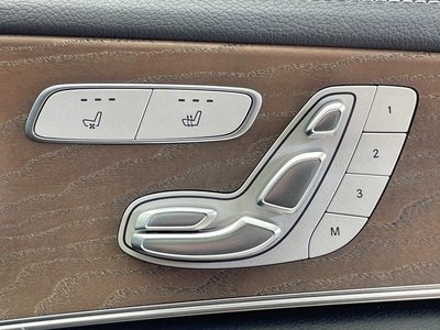 MERCEDES-BENZ E-CLASS - 8