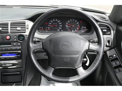 1995 Nissan SKYLINE thumbnail 14