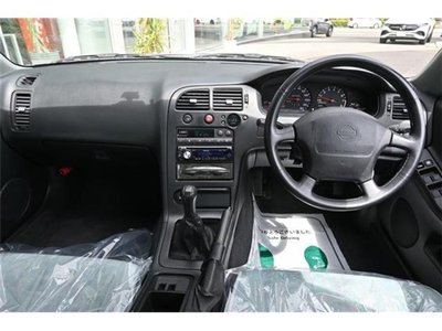 1995 Nissan SKYLINE thumbnail 12