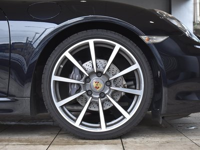 2016 Porsche CAYMAN thumbnail 23
