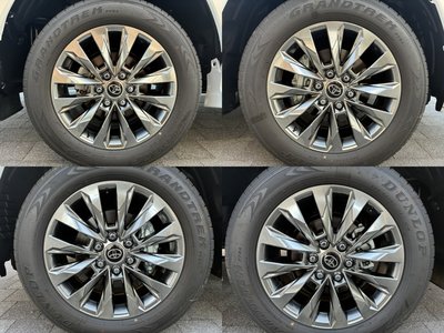 TOYOTA LAND CRUISER 300 - 8