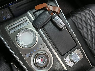 GENESIS GV80 - 9