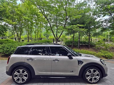 2022 MINI COOPER SD COUNTRYMAN photo 5
