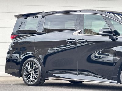 TOYOTA VELLFIRE - 7