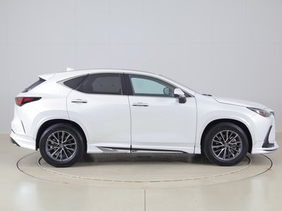 LEXUS NX - 4