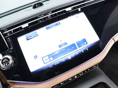 MERCEDES-BENZ E-CLASS - 2