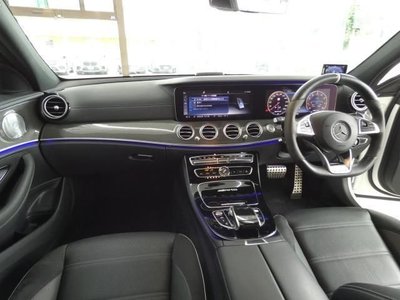 صورة 3 لـ 2017 Mercedes-BENZ E-CLASS