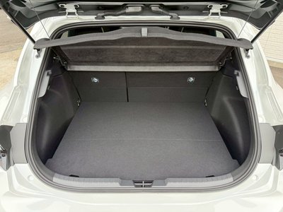 صورة مصغرة 79 لـ 2026 Toyota GR COROLLA