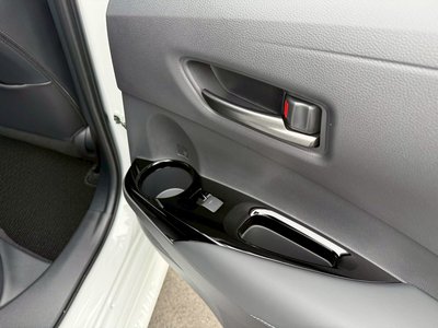 صورة مصغرة 71 لـ 2026 Toyota GR COROLLA