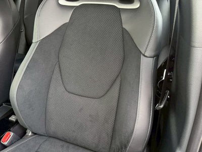 صورة مصغرة 64 لـ 2026 Toyota GR COROLLA