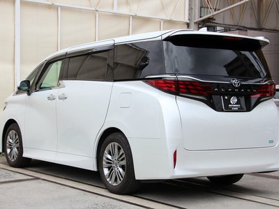 TOYOTA ALPHARD - 8
