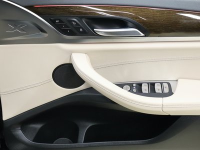 2022 BMW X3 缩略图 37