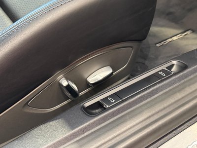 صورة مصغرة 44 لـ 2019 Porsche 911