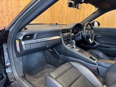 صورة مصغرة 46 لـ 2019 Porsche 911