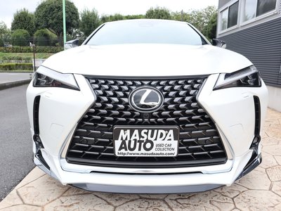 LEXUS UX - 2