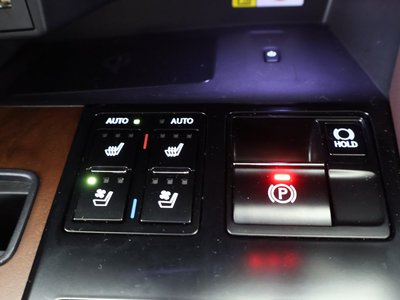 2021 Lexus RX — миниатюра 18