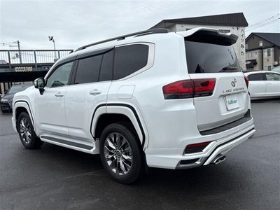 TOYOTA LAND CRUISER 300 - 4