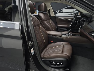 صورة مصغرة 16 لـ 2021 BMW 5 SERIES