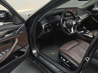 صورة مصغرة 13 لـ 2021 BMW 5 SERIES