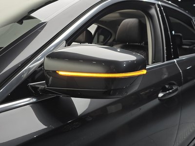 صورة مصغرة 32 لـ 2021 BMW 5 SERIES