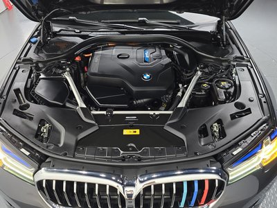 صورة 7 لـ 2021 BMW 5 SERIES