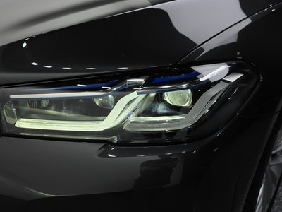صورة 9 لـ 2021 BMW 5 SERIES