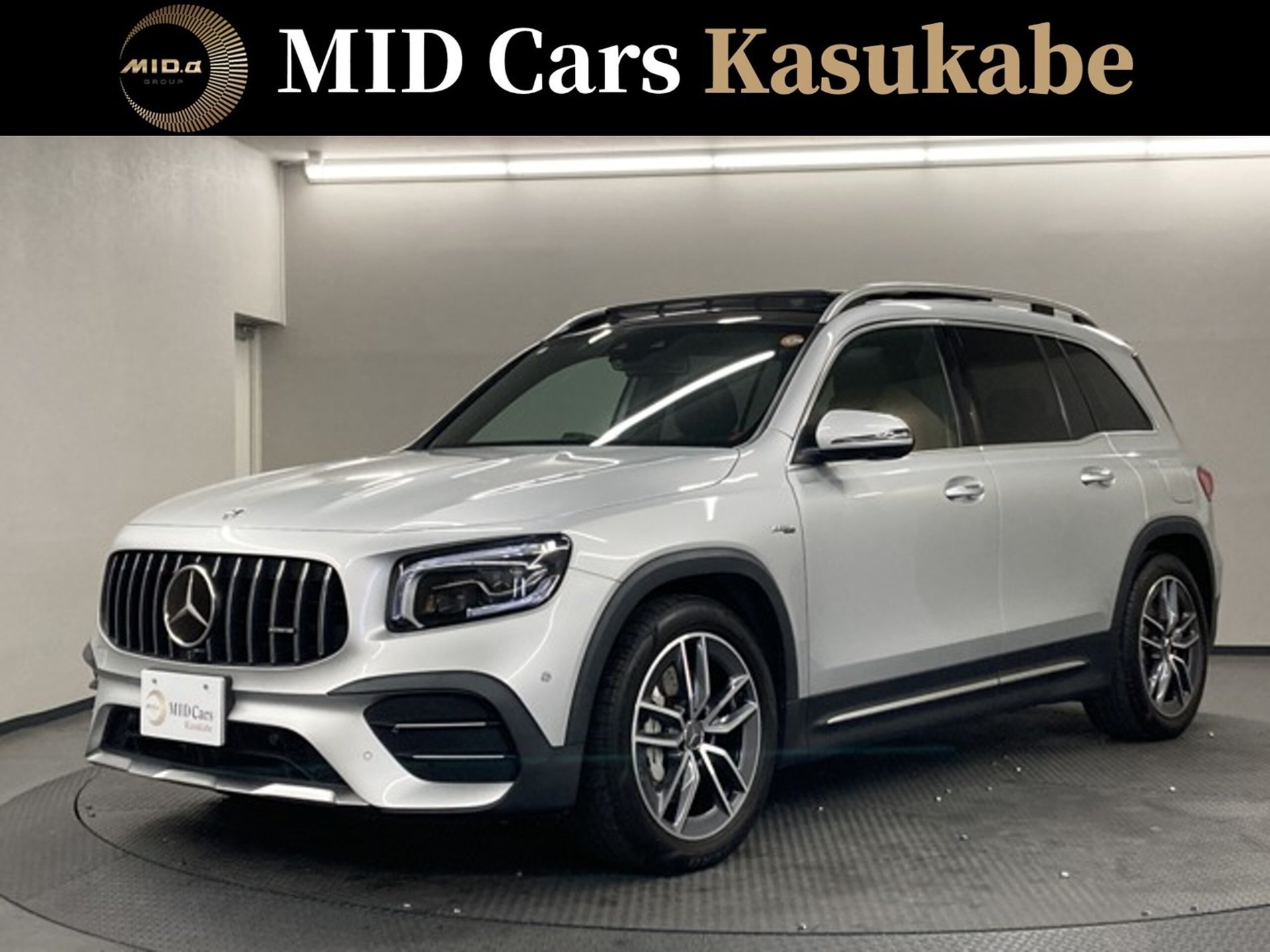 MERCEDES-BENZ GLB AMG - View 1