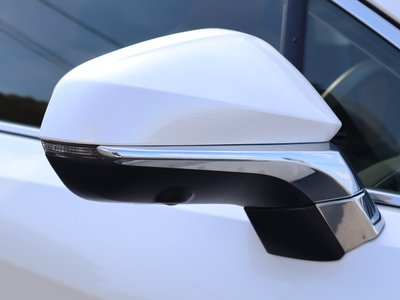 صورة مصغرة 77 لـ 2021 Lexus RX