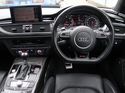 2016 AUDI RS6 AVANT — миниатюра 23