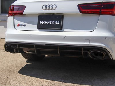2016 AUDI RS6 AVANT — миниатюра 17