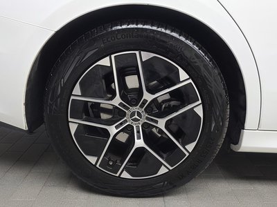 MERCEDES-BENZ E-CLASS - 6